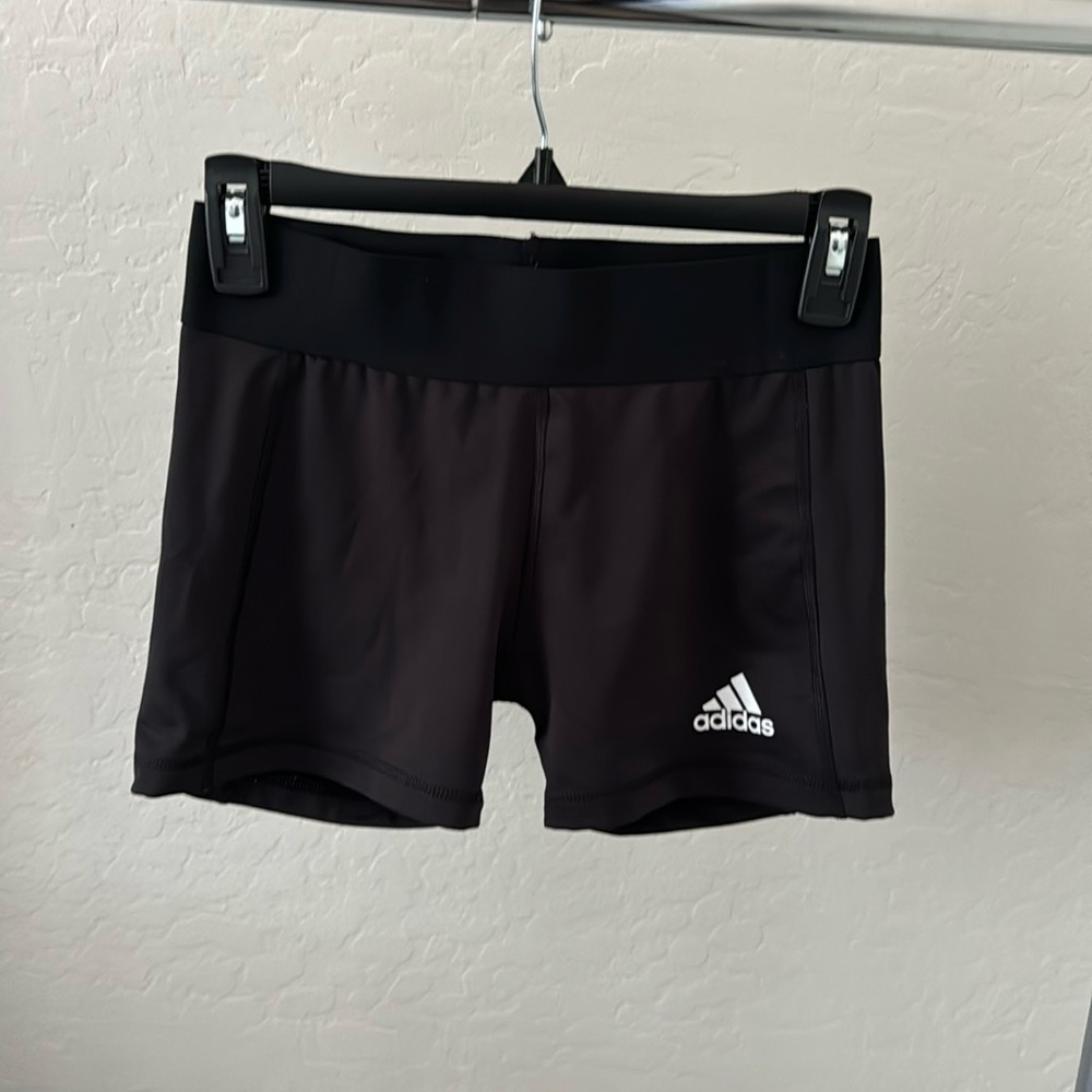 Adidas techfit 3” volleyball shorts